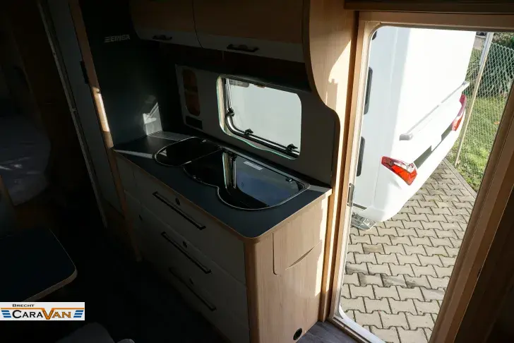 Fahrzeugbild Hymer Eriba Exciting 505 Family Auflastung 1800 kg #7