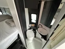Fahrzeugbild Adria Twin Supreme 640 SGX Vollausstattung, Hubstützen #10