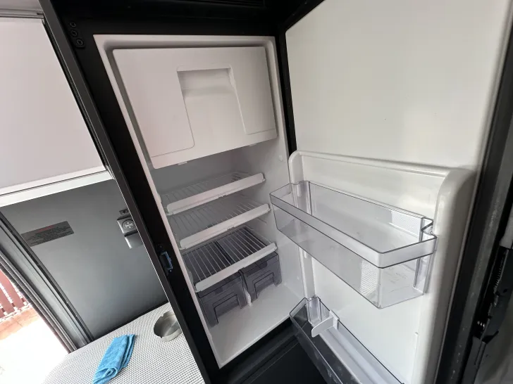 Fahrzeugbild Adria Twin Supreme 640 SGX Vollausstattung, Hubstützen #27