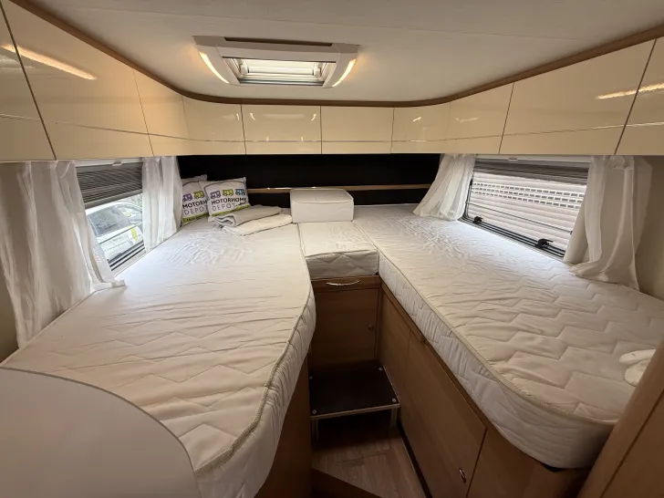 Fahrzeugbild LMC Cruiser V 646 Solar, Klimaautomatik #31