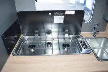 Fahrzeugbild Knaus Sport 500 QDK Kühlschrank 177l #13