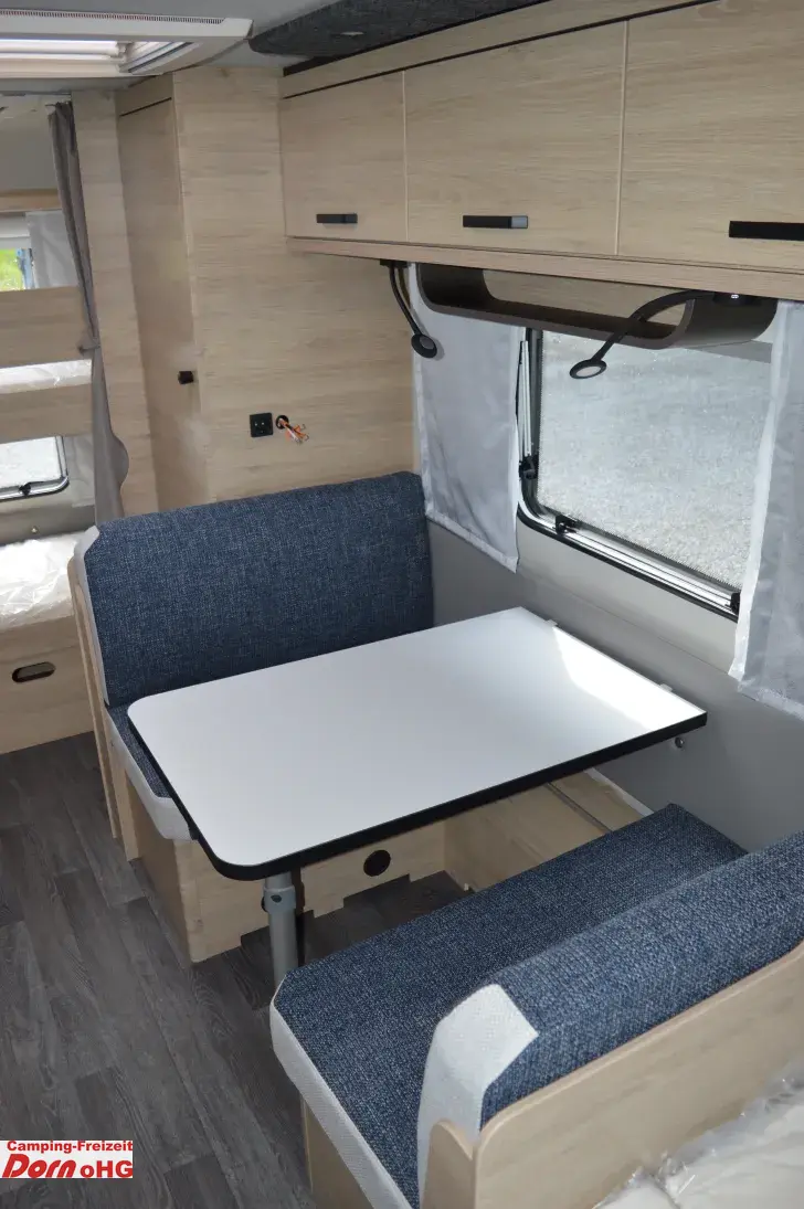 Fahrzeugbild Weinsberg CaraOne 500 FDK Deckenschrank statt Ablagen #12