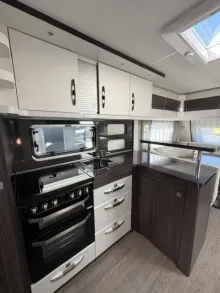 Fahrzeugbild Hobby Prestige 560 FC #10