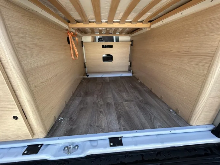 Fahrzeugbild Sunlight Camper Van Cliff 600 #21