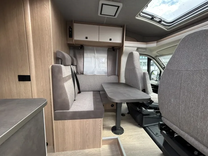 Fahrzeugbild Hobby OnTour C 700 GQ #7