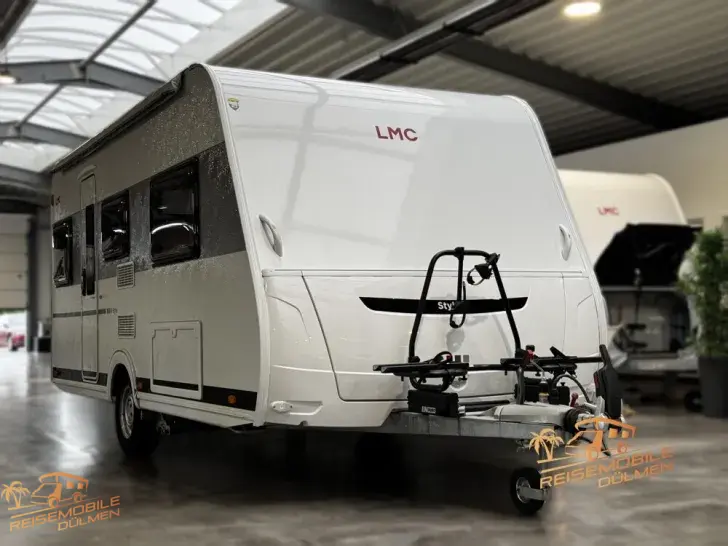 Fahrzeugbild LMC Style 460 E #1