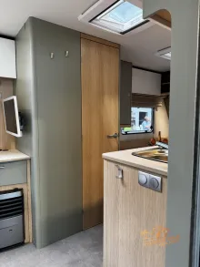 Fahrzeugbild LMC Style 460 E #15