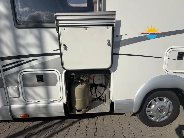 Fahrzeugbild Carthago chic c-line I 38*DACHKLIMA*AUTOMATIK*3.0L* #9