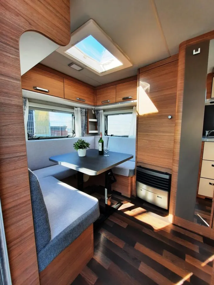 Fahrzeugbild Weinsberg CaraOne 480 EU Wie neu/Rundsitzgruppe #11