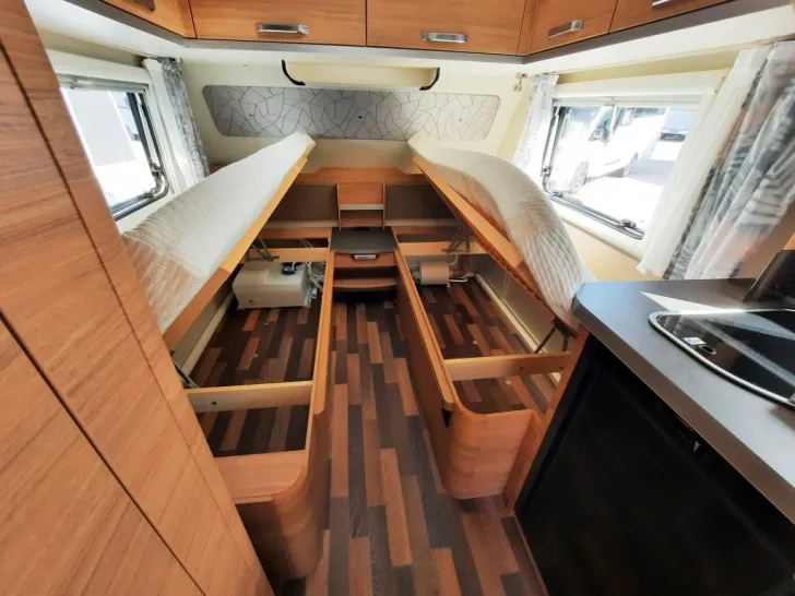 Fahrzeugbild Weinsberg CaraOne 480 EU Wie neu/Rundsitzgruppe #19