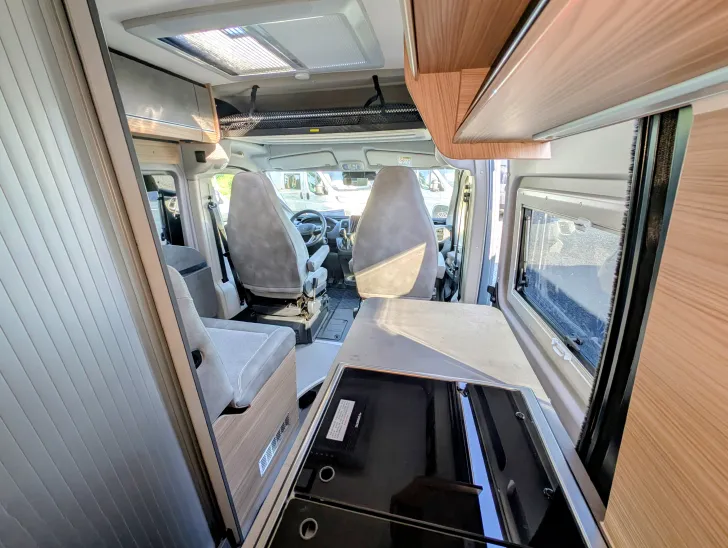 Fahrzeugbild Pössl Summit SHINE 600 L Elegance Sie sparen 4.186,- €! #5