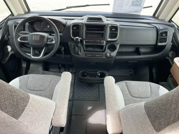Fahrzeugbild Knaus VAN I 650 MEG +ABVERKAUF+ #11