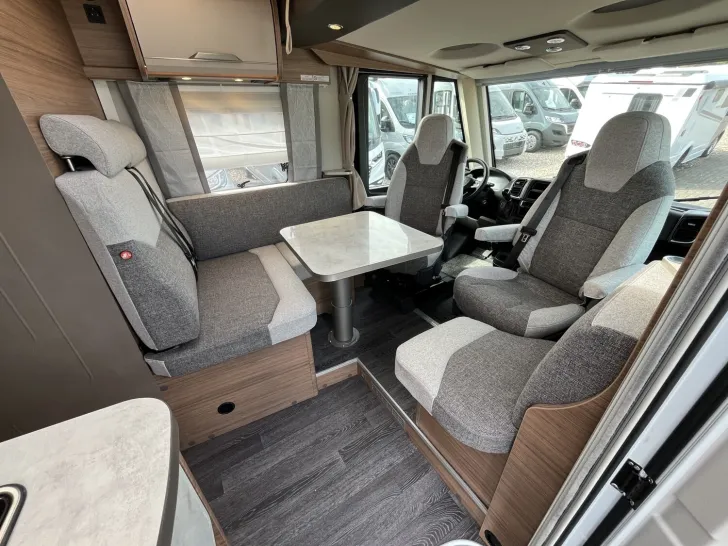 Fahrzeugbild Knaus VAN I 650 MEG +ABVERKAUF+ #16