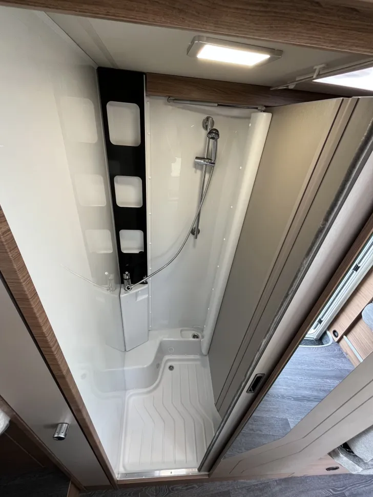 Fahrzeugbild Knaus VAN I 650 MEG +ABVERKAUF+ #27