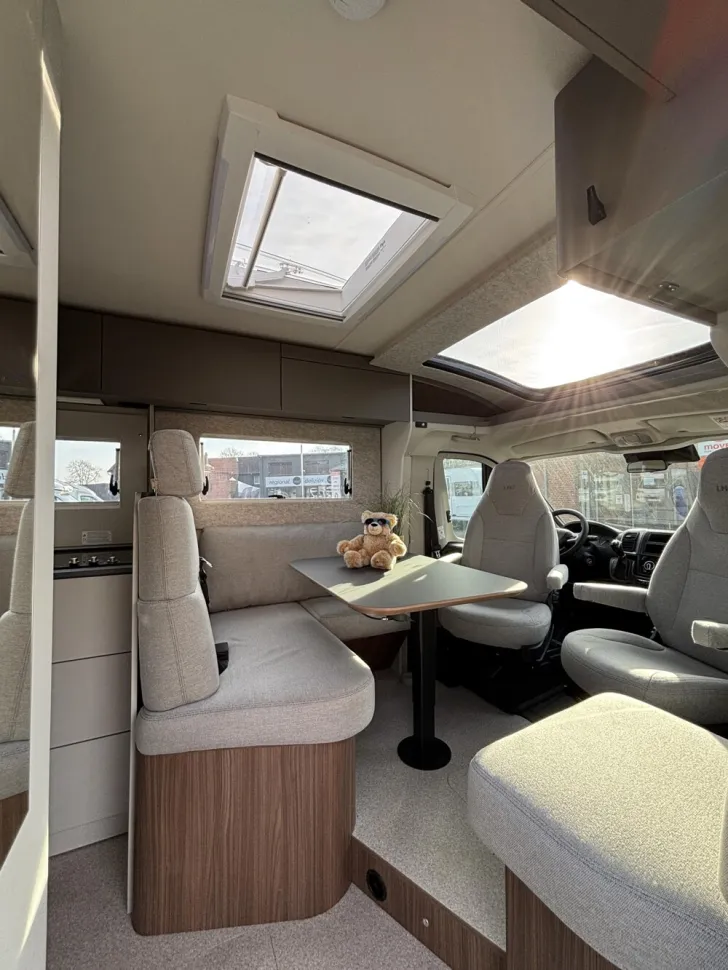 Fahrzeugbild LMC Cruiser 750 EL #7