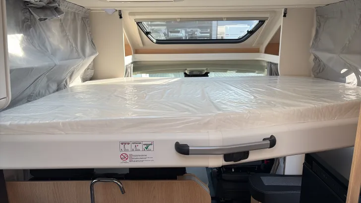 Weitere Betten Sunlight T 67S