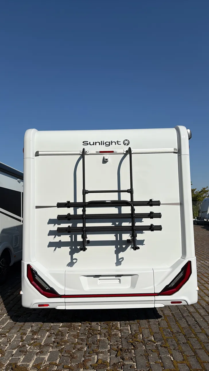 Frontal Hinten Sunlight T 68 Adventure Edition Sofort verfügbar