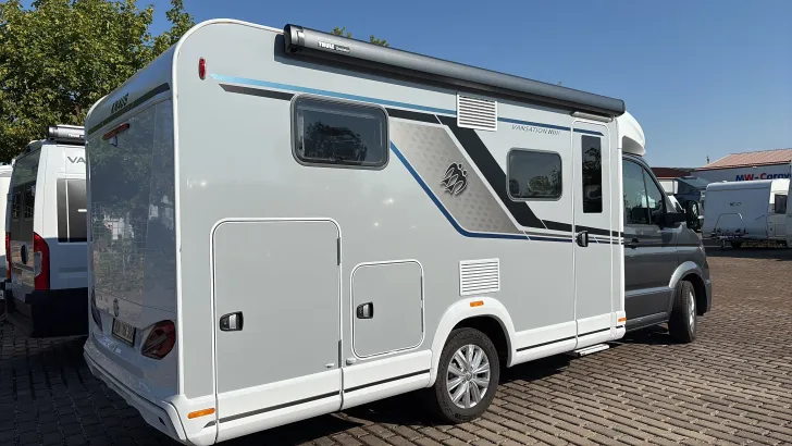 Schräg Hinten Knaus Van TI 640 MEG VANSATION Sofort verfügbar