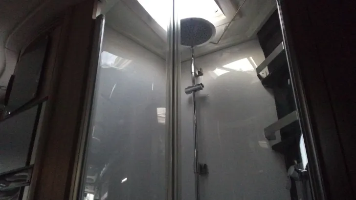 Fahrzeugbild Knaus Sun I 900 LX , 42700 Km #10