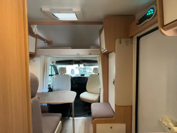 Fahrzeugbild Ahorn Camp Camp A 595/Festbett/Klima/Markise/Garage #8