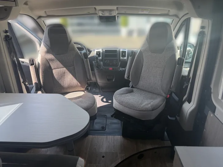 Fahrzeugbild Pössl 2Win RS Fiat 180 PS #11