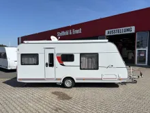 Fahrzeugbild Bürstner Premio 490 TS #1