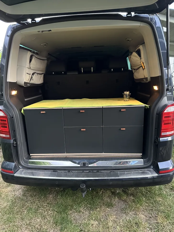 Fahrzeugbild VW T6 Multivan Highline gut gepflegt #2