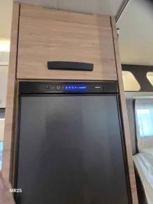 Fahrzeugbild Knaus L!VE WAVE 650 MEG Black Selection UNBENUTZT, SOFORT VERFÜGBAR! #18