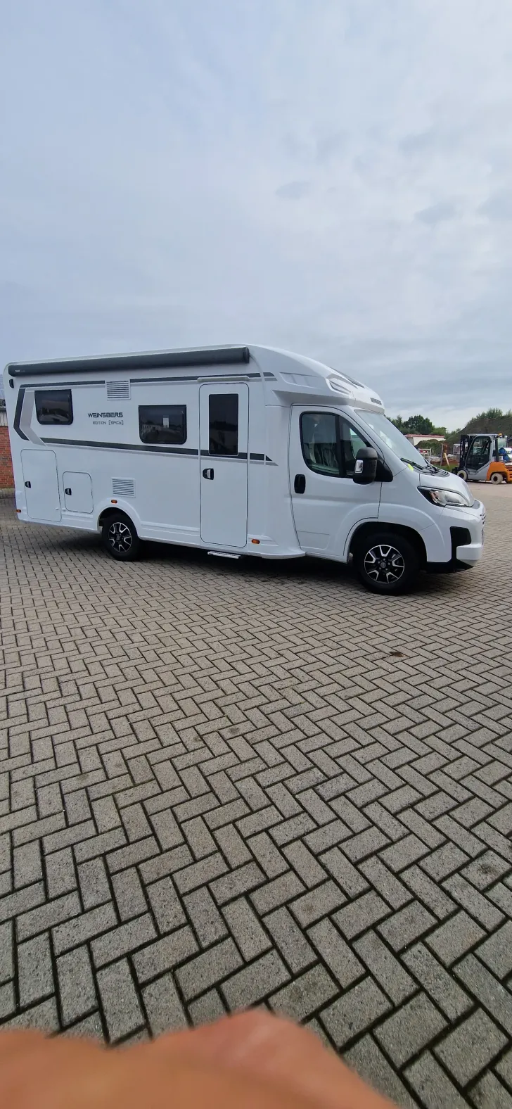 Fahrzeugbild Weinsberg CaraSuite 650 MEG EDITION [SPICY] 2027er Modell #9