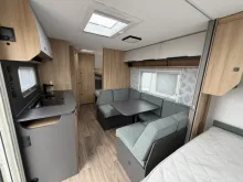 Fahrzeugbild Fendt Apero Activ 560 SKM #12