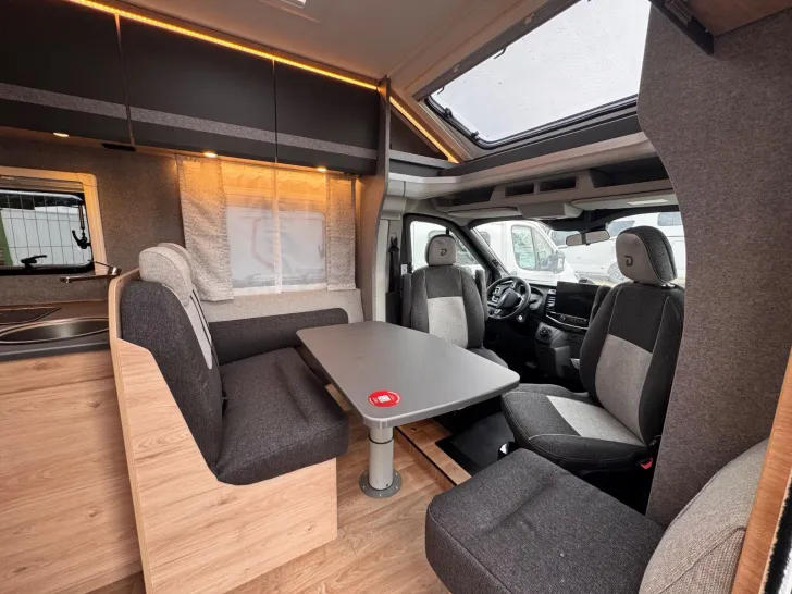 Fahrzeugbild Dethleffs Just Go Teilintegriert T 7055 EB Modell 2026 #21