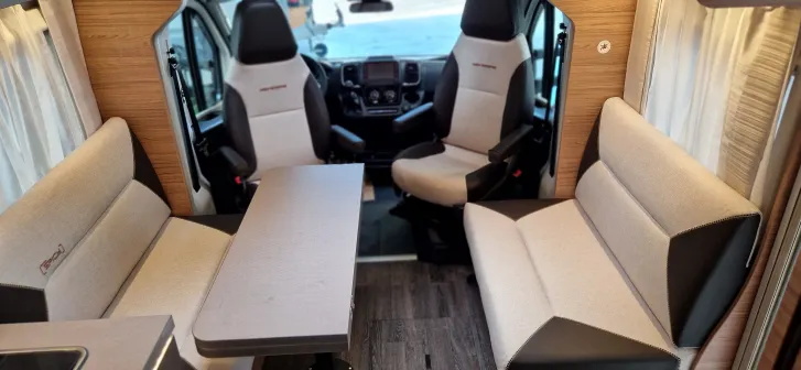 Fahrzeugbild Weinsberg CaraSuite 700 DX EDITION [SPICY] #12