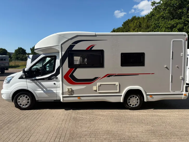 Fahrzeugbild Challenger 260 Graphit Ultimate #4