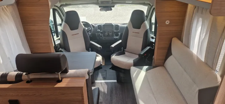 Fahrzeugbild Weinsberg CaraSuite 650 MF EDITION [SPICY] #6