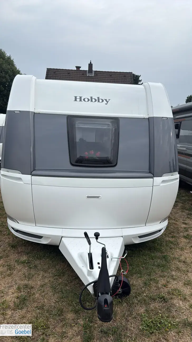 Frontal Vorne Hobby De Luxe 540 UL