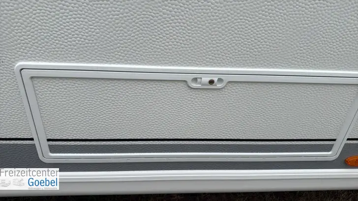 Heckgarage Hobby De Luxe 540 UL