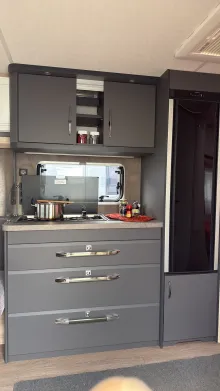 Küchen Hobby De Luxe 540 UL