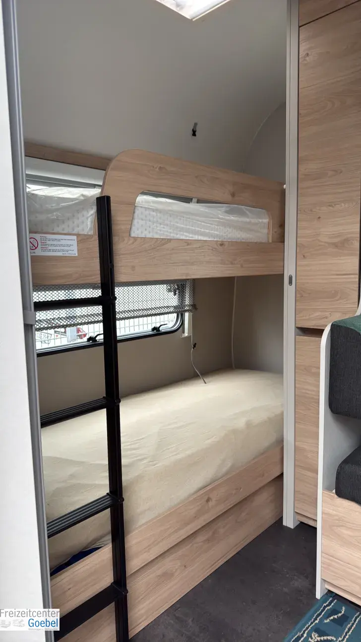 Etagenbetten Dethleffs Camper 530 FSK