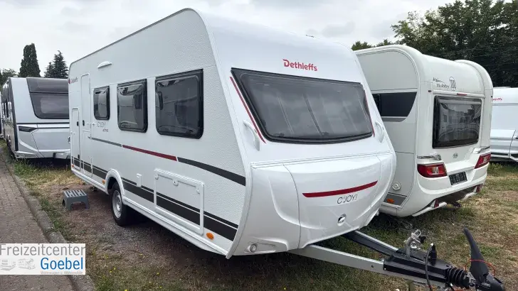 Schräg Vorne Dethleffs c' joy 480 QLK Active