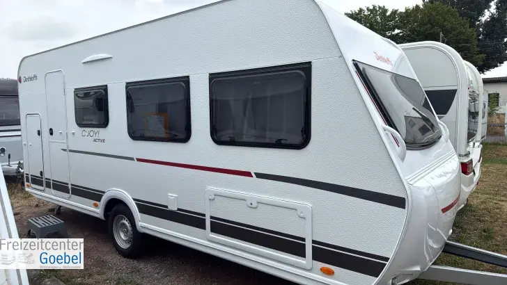 Seitlich Dethleffs c' joy 480 QLK Active