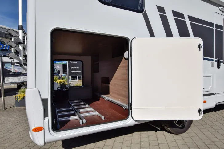 Fahrzeugbild Carado T448 pro+ *Hubbett* #27