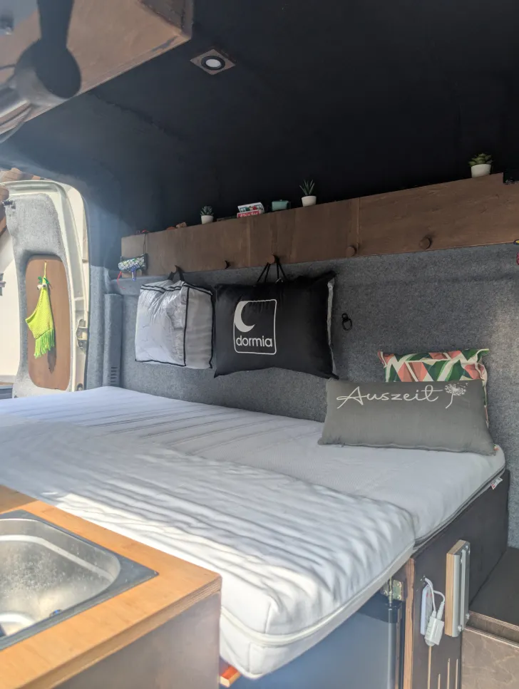 Grundriss Nacht Renault Trafic III Hochdach, Standheizung, Klima,