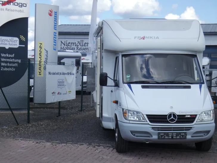 Fahrzeugbild Frankia Compact Class T 630 FD Automatik #3