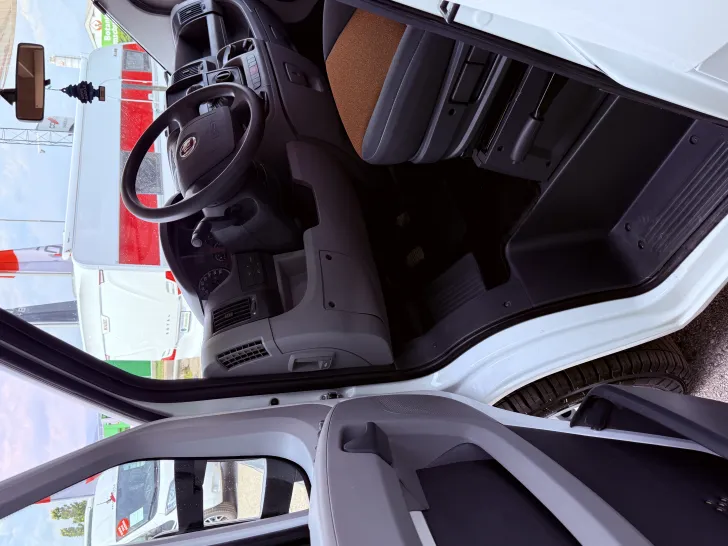 Fahrzeugbild Granduca Sonstige Garage 7 #11