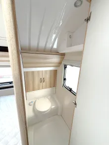 Fahrzeugbild Hobby De Luxe 400 SFe Modelljahr 2027 ausgestellt! #21