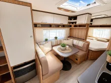 Fahrzeugbild Bürstner Premio 550 TK Mover mit Batterie #11