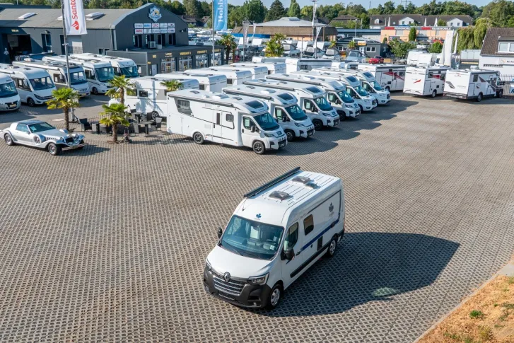 Fahrzeugbild Ahorn Camp Van 550 *Außendusche*Markise*Kamera* #1