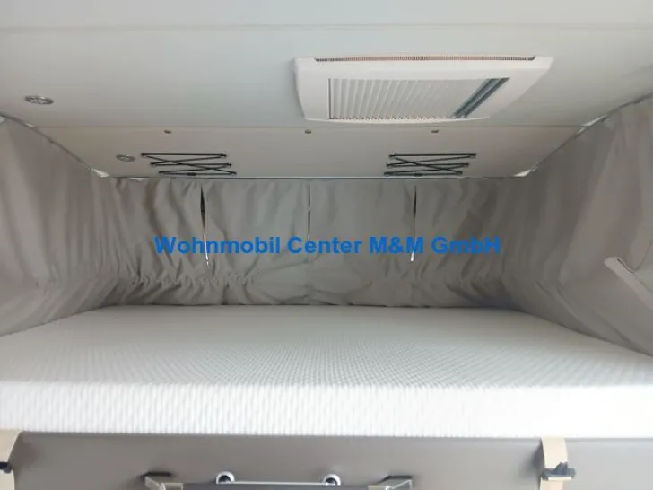 Fahrzeugbild Knaus Live I 650 MEG 2027 Autom Sat+TV AHK Klima Solar #2