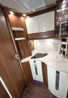 Fahrzeugbild Carthago chic e-line I 49 yachting Gepflegtes Fahrzeug mit Top Au #8
