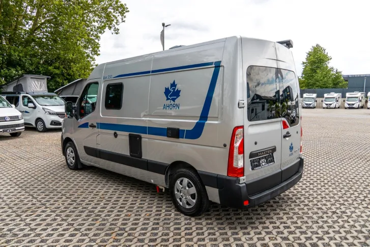 Fahrzeugbild Ahorn Camp Van 550 *Automatik*Kamera*Außendusche #4